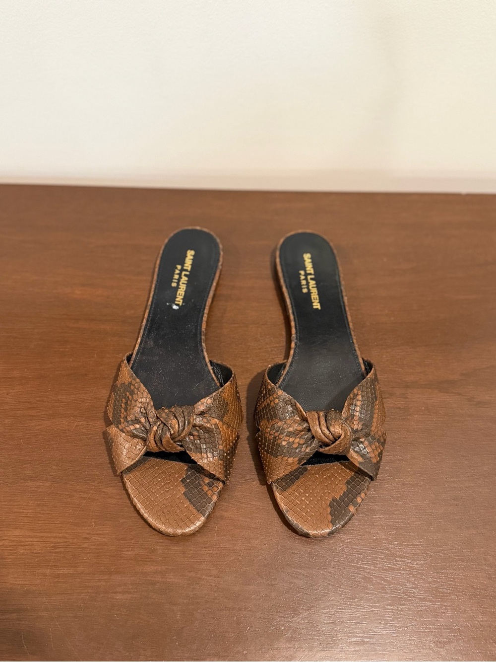 Authentic Yves Saint Laurent Bianca Knot Slides Python  Size 39.5 - Picture 13 of 16
